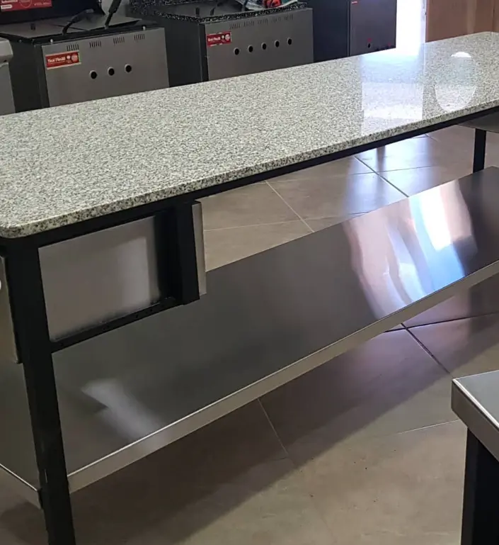 Mesa de acero inoxidable a medida en Neuquén